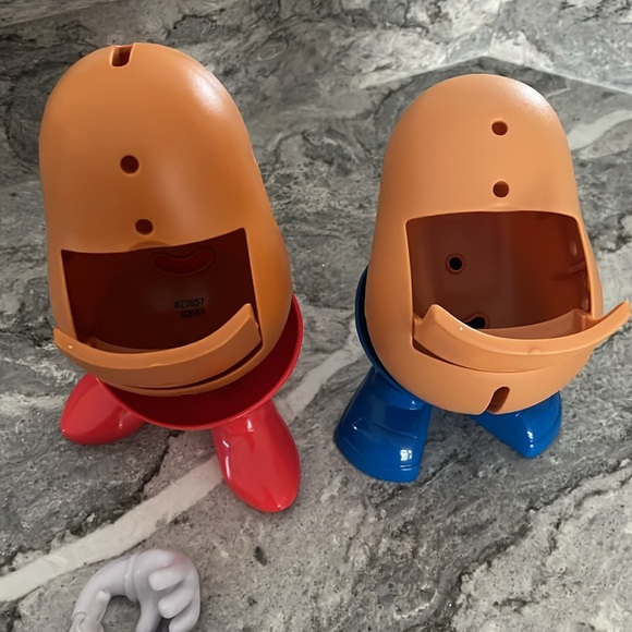 NWOT Mr&Mrs Potato head - Picture 6 of 6